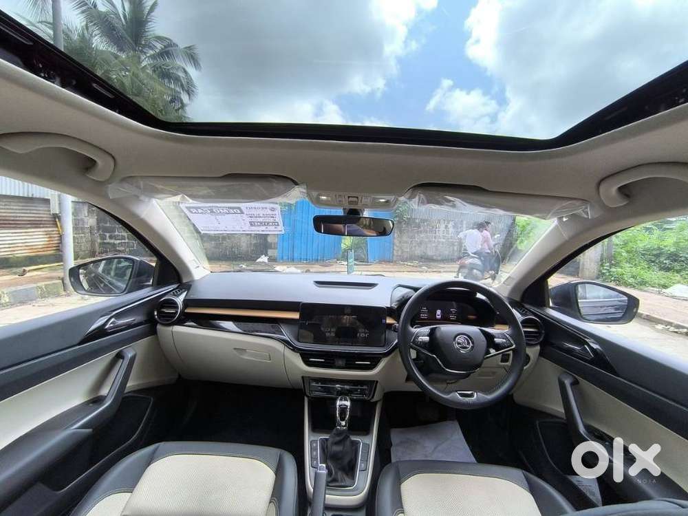 Skoda Slavia, 2025, Petrol