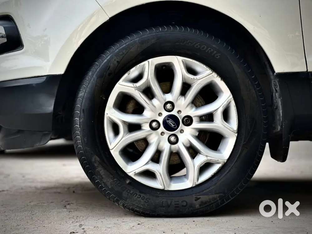 Ford Ecosport 2015 Petrol Well Maintained