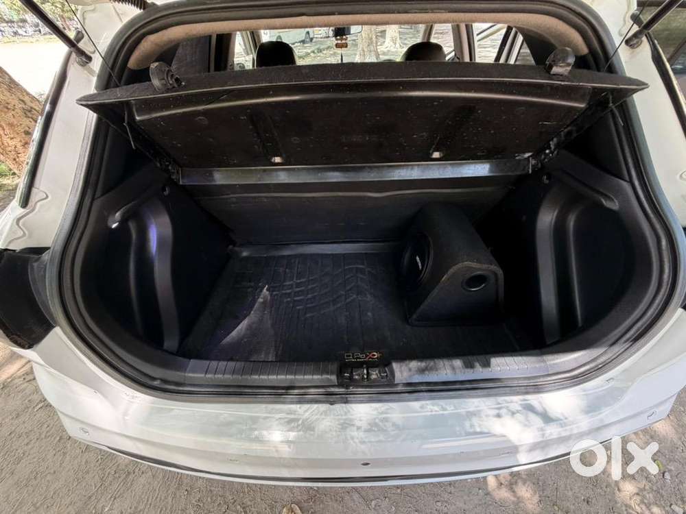 Hyundai Petrol Manual 2019