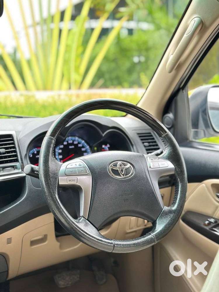 Toyota Fortuner 3.0 4x2 Automatic, 2015, Diesel