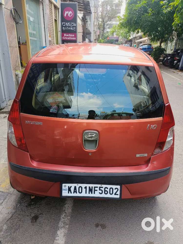 Hyundai I10 2010 Petrol Well Maintained Immediate Sale Due Parking Pro