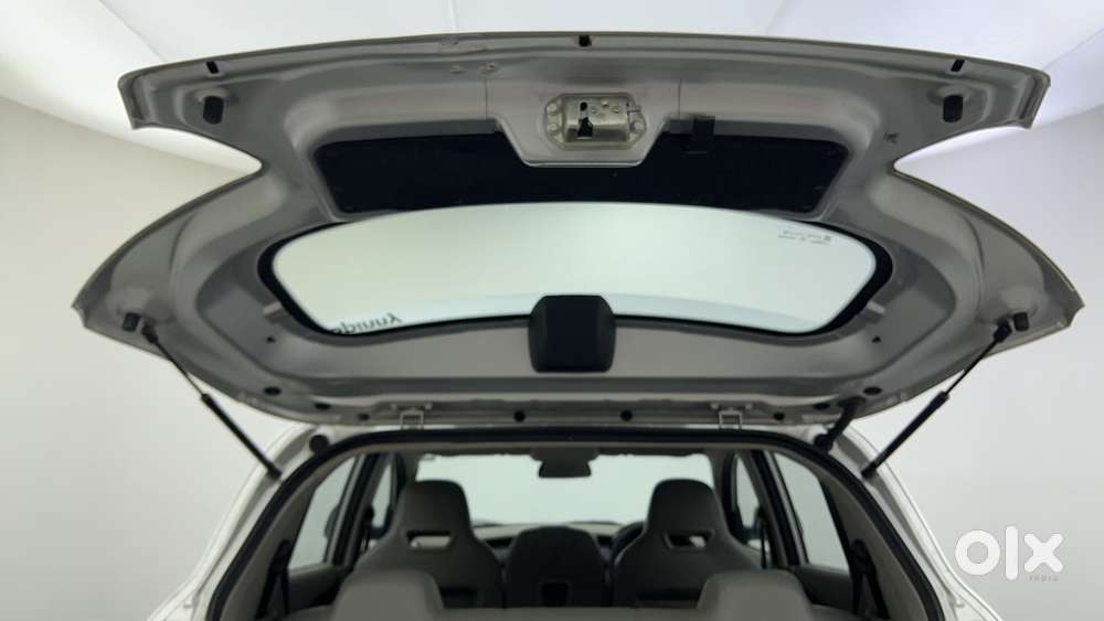 Mahindra Kuv 100 2016-2017 Mfalcon G80 K2, 2017, Petrol
