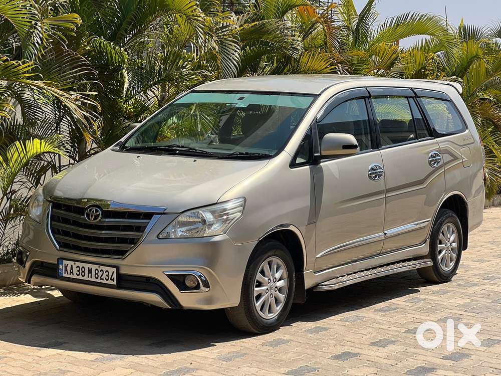 Toyota Innova Diesel 2012
