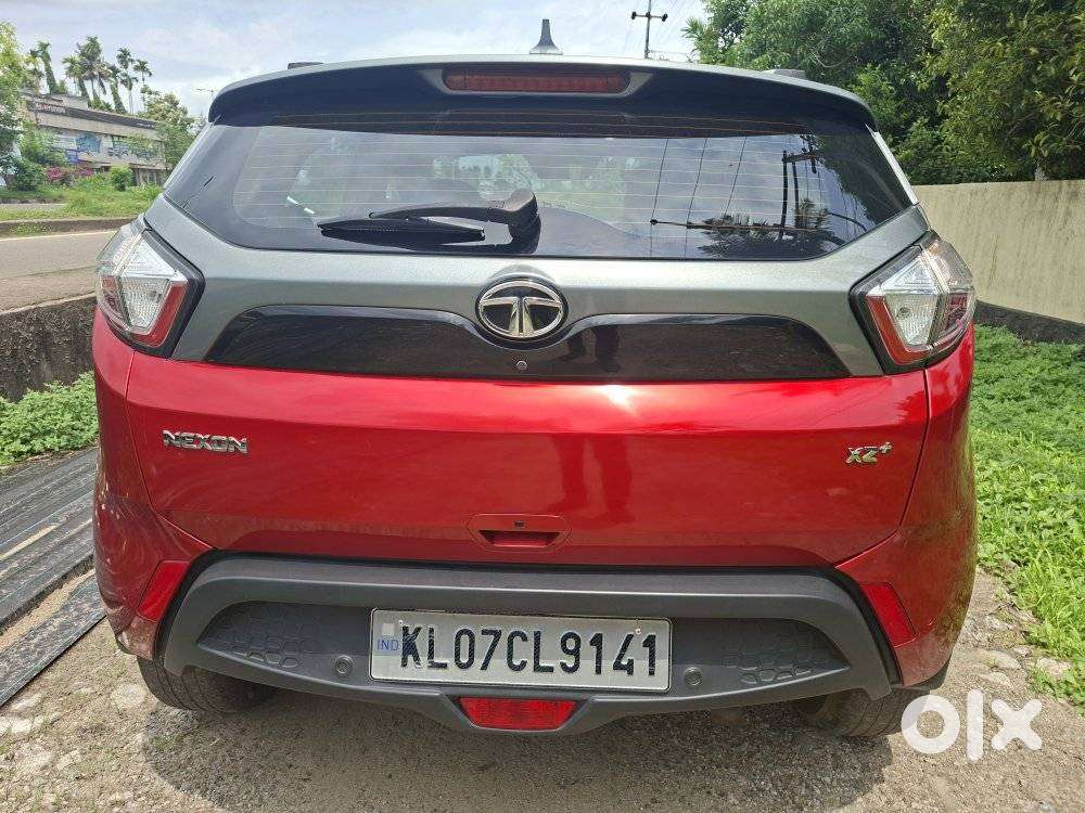 Tata Nexon 1.5 Revotorq Xz Plus Premium Dual Tone, 2017, Diesel