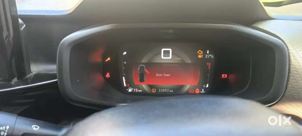 Citroen C3 Aircross 2023 Petrol 36000 Km Driven Its New One  15lakhs .