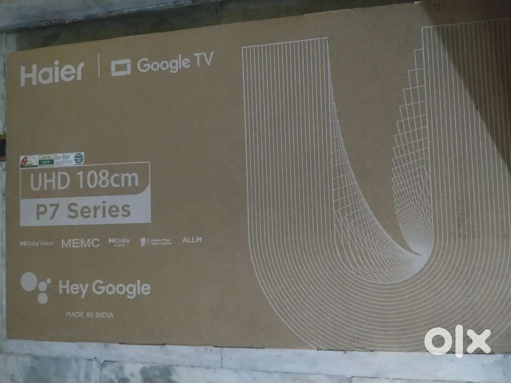 Haier 108cm P7 series