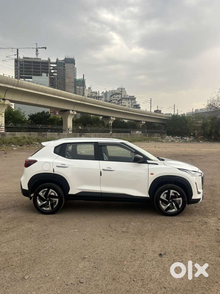 Nissan Magnite Visia Mt, 2025, Petrol