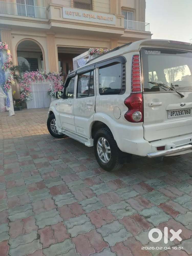 Mahindra Scorpio Classic 2012 Diesel Manual