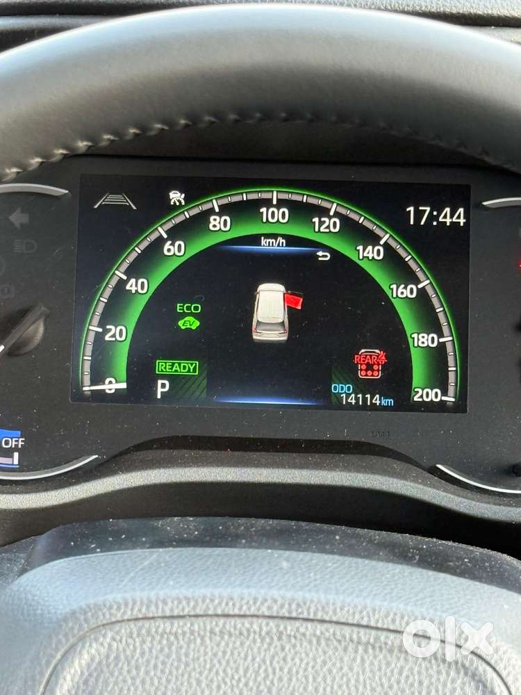 Toyota Innova Hycross 2.0 Zx Hybrid 7 Str, 2025, Petrol