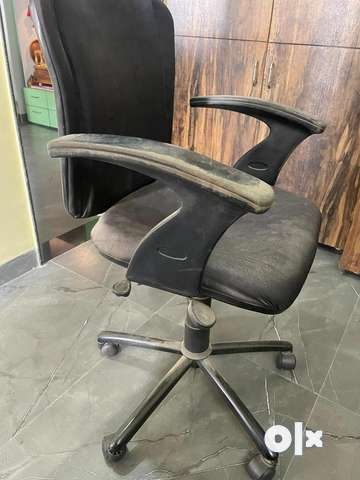 Rolling discount chair olx