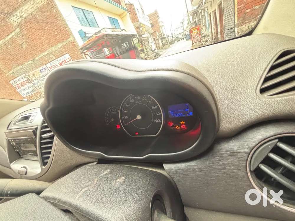Hyundai I10 2011 Petrol Well Maintained