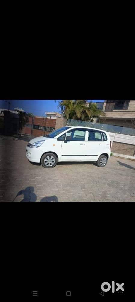 Maruti Suzuki Zen Estilo Vxi Bsiv, 2010, Petrol