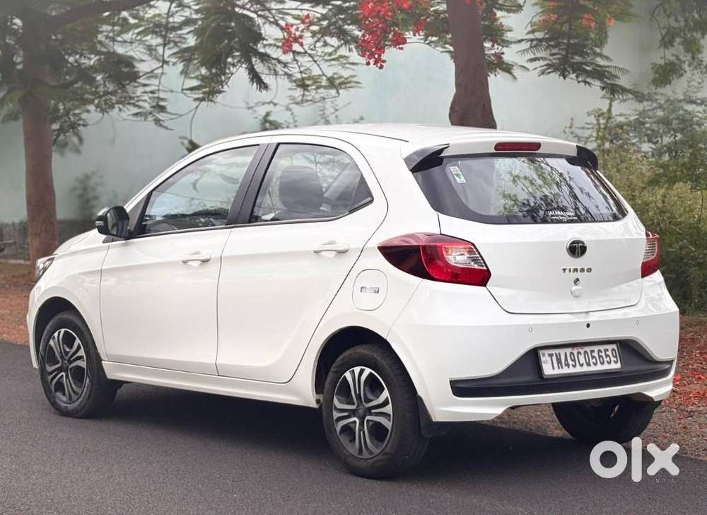 Tata Tiago, 2024, Petrol
