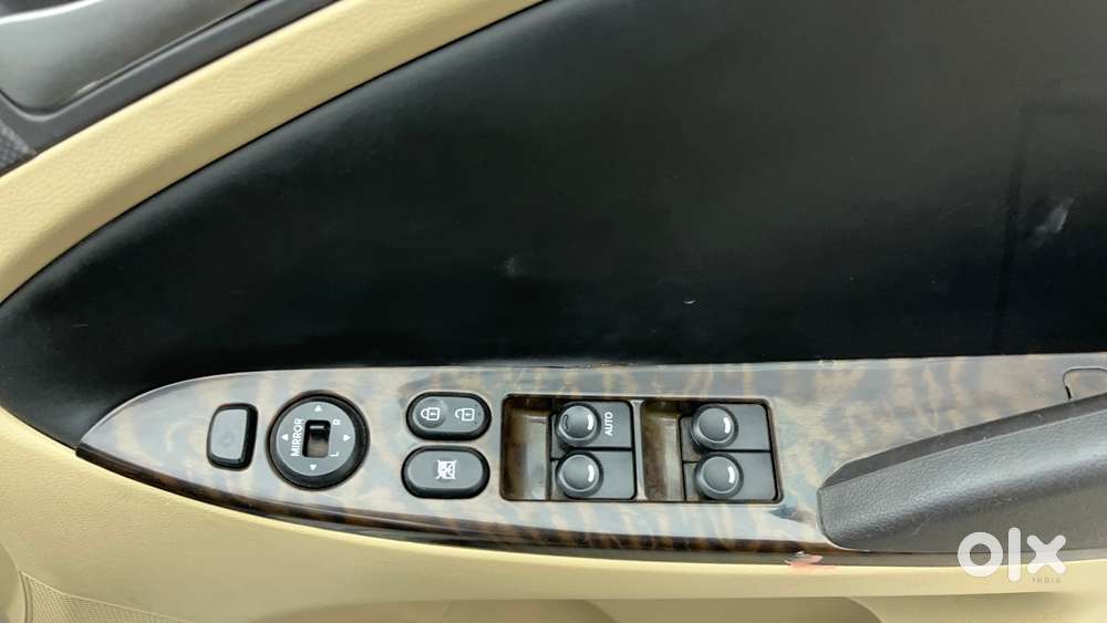 Hyundai Verna 1.6 Vtvt Sx, 2016, Petrol