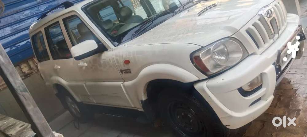 Mahindra Renault Logan 2014 Diesel 90000 Km Driven