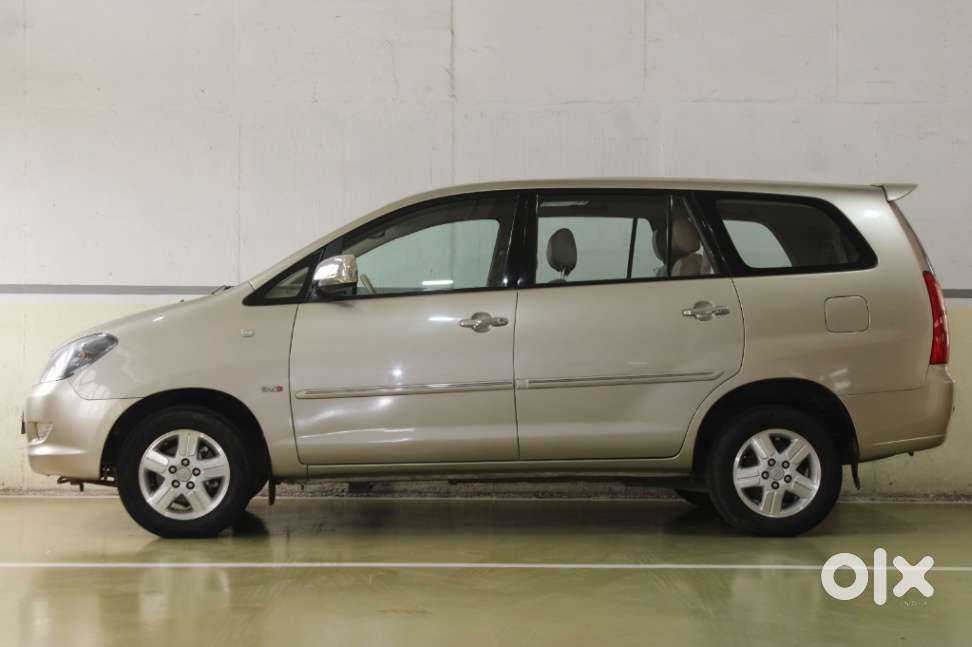 Toyota Innova 2.5 V 7 Str, 2007, Diesel
