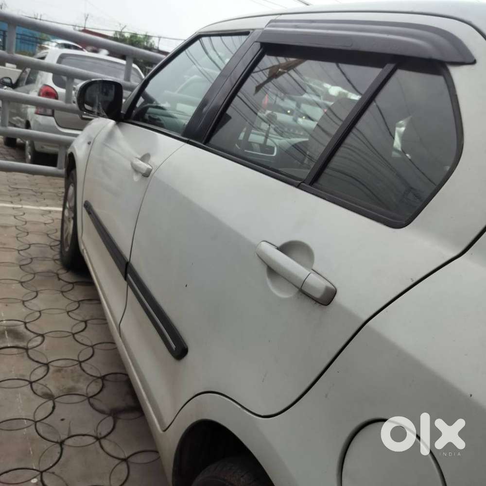 Maruti Suzuki Swift Dzire Zxi+ Mt, 2013, Petrol