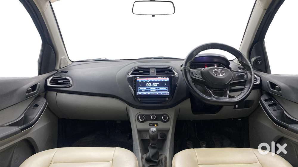 Tata Tiago 1.2 Revotron Xt, 2022, Petrol