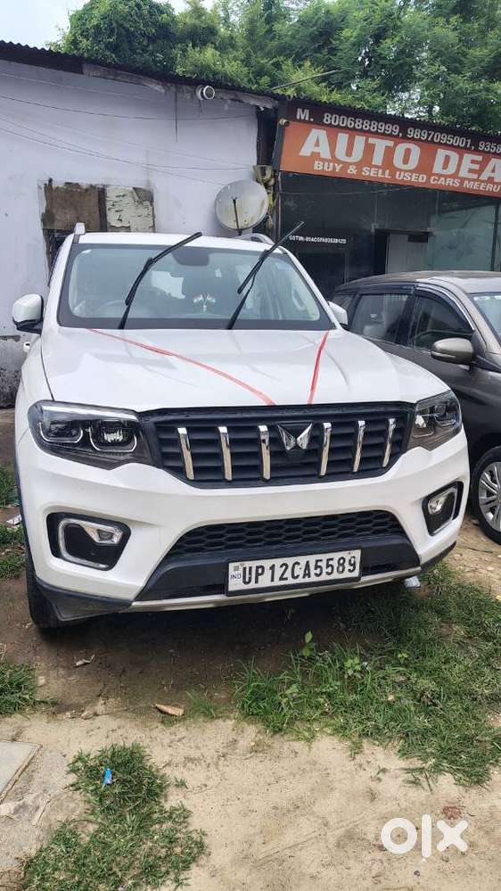 Mahindra Scorpio N Z8 Petrol At 7 Str, 2025, Petrol