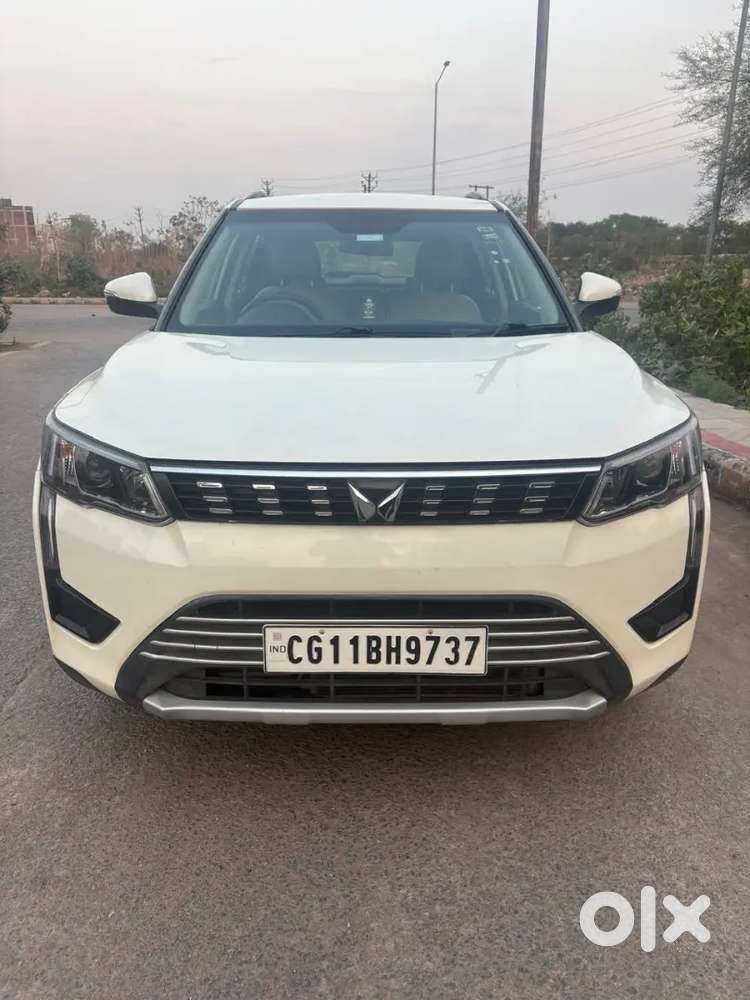 Mahindra Xuv300 2023 Diesel 60000 Km Driven