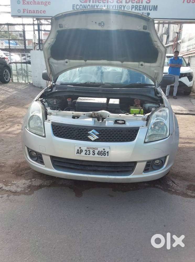 Maruti Suzuki Swift Vxi + Manual, 2009, Petrol
