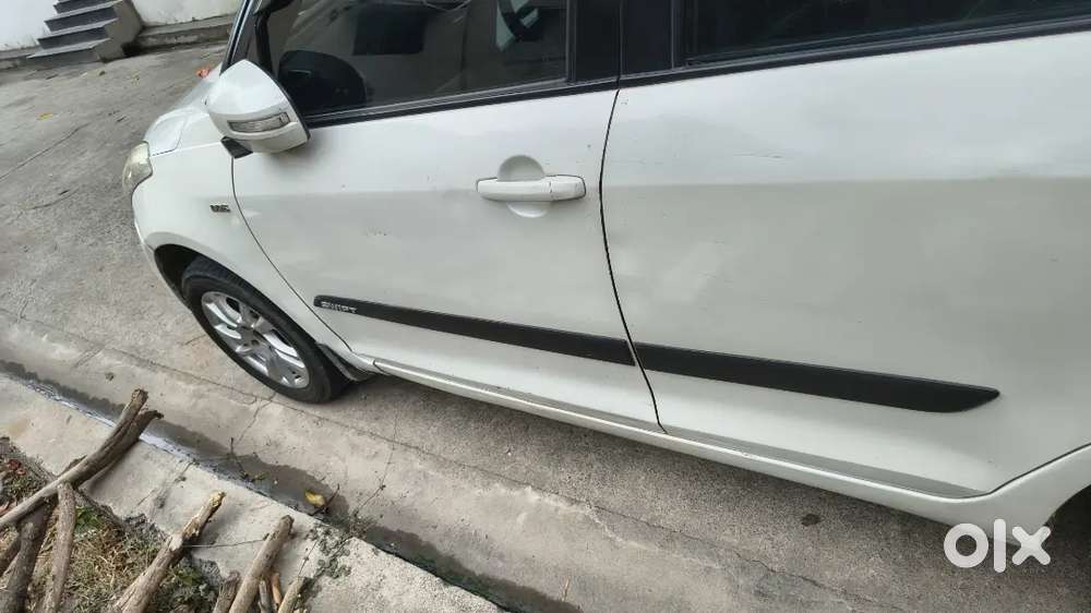 Maruti Suzuki Swift Dzire 2013