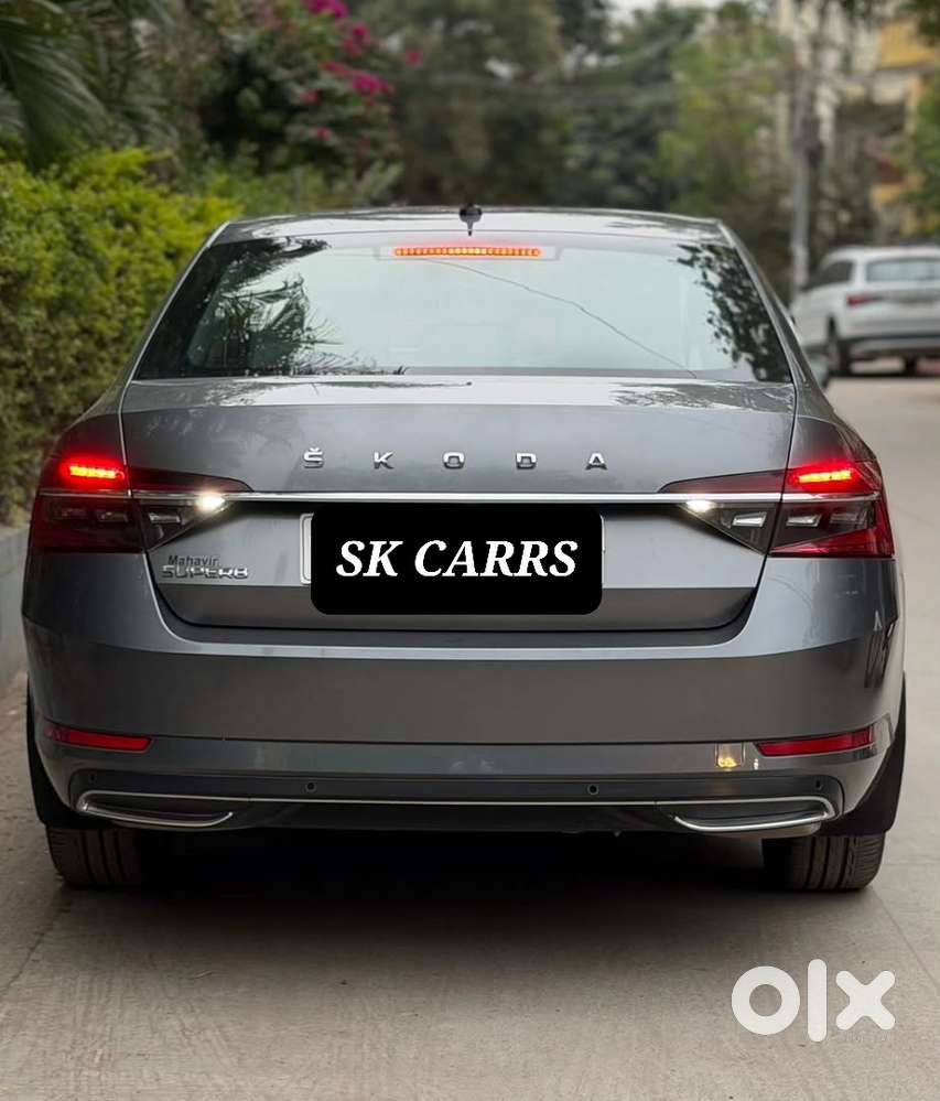 Skoda Superb 2.0 L&k Tsi At, 2022, Petrol
