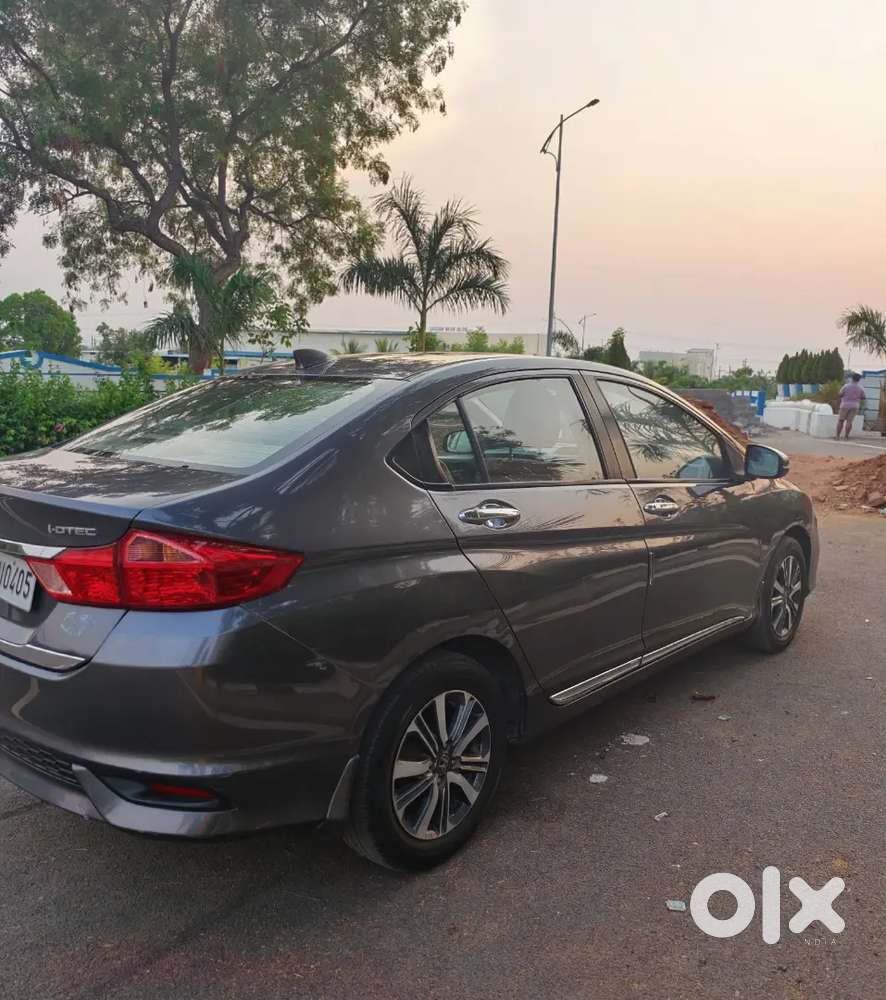 2017 Model Very Neatly Maintened Vehicle