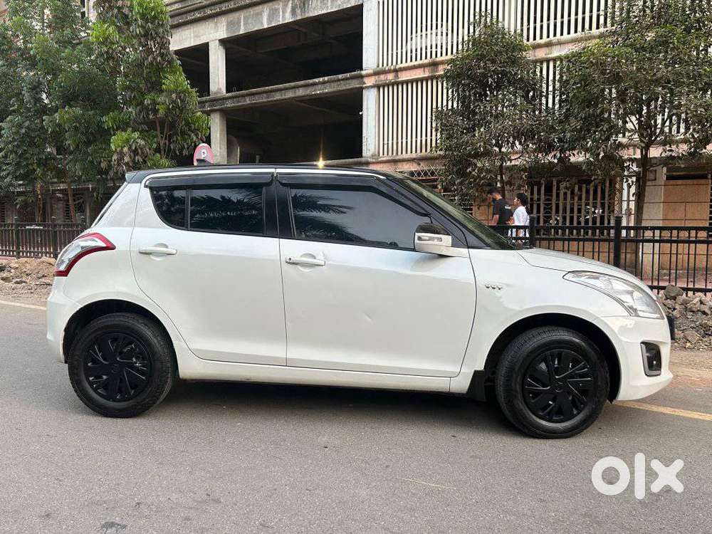 Maruti Suzuki Swift Vxi 1.2 Abs Bs-iv, 2016, Petrol