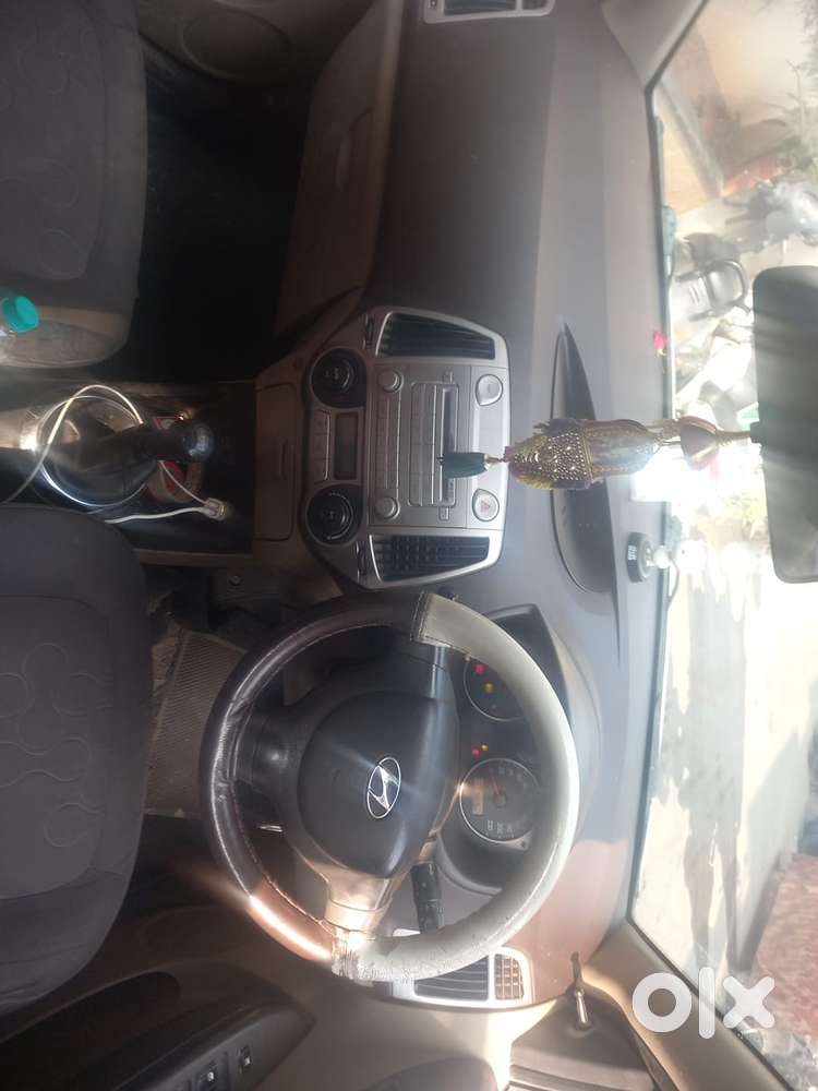 Hyundai I20 Magna 1.2 Mt, 2011, Petrol