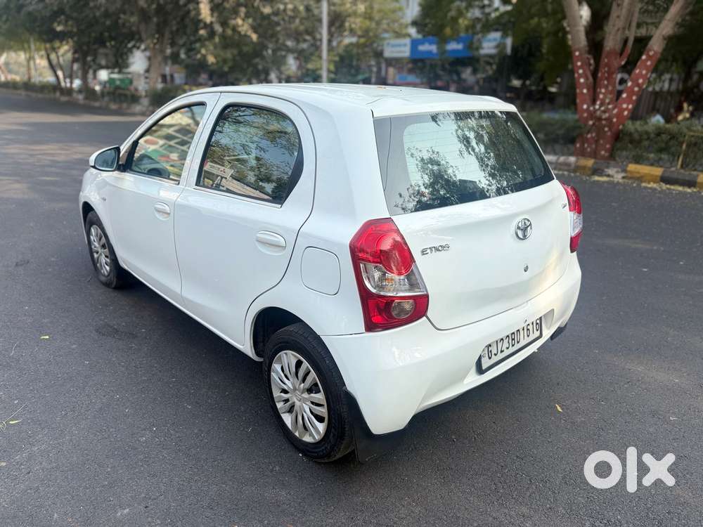 Toyota Etios Liva 2014-2016 G, 2015, Petrol