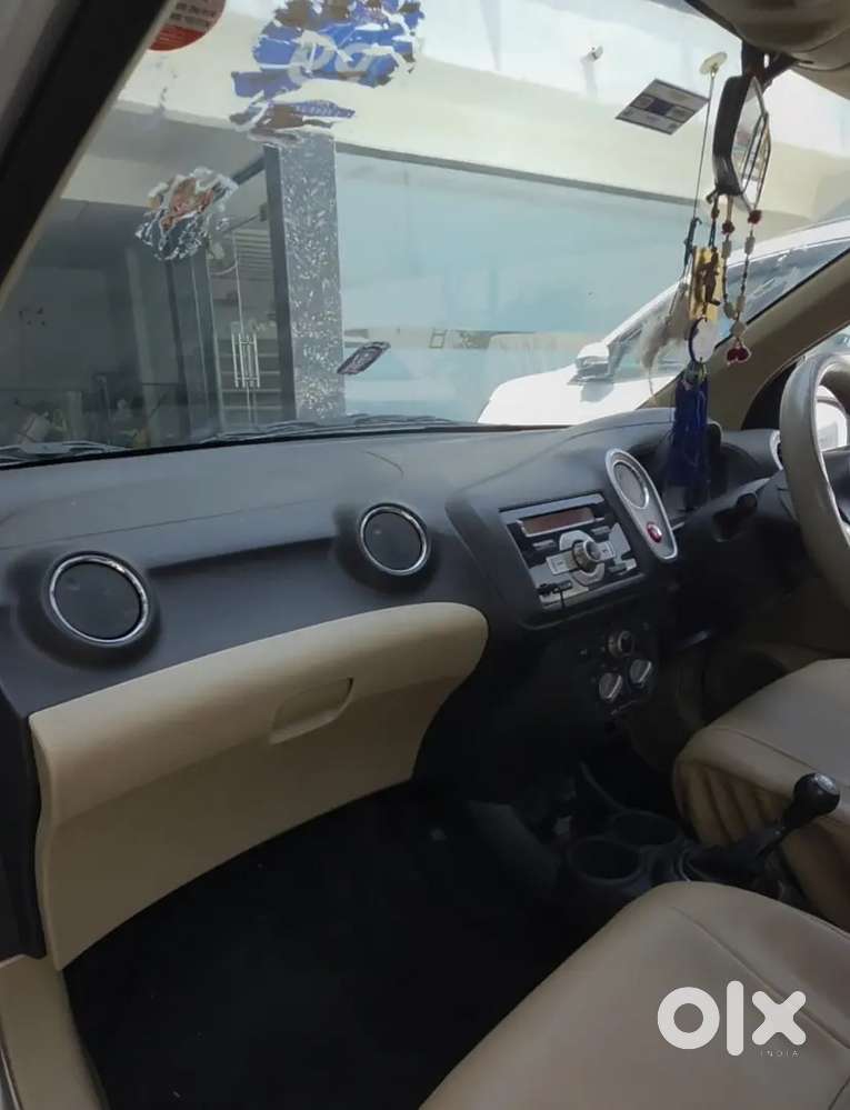 Honda Mobilio 2015 Diesel 90000 Km Driven