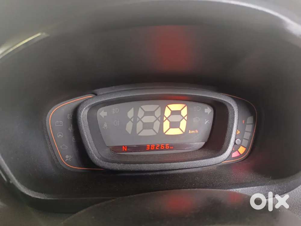2017 Renault Kwid Rxt 1.0 Amt  39,000 Km  2nd Owner  Excellent Cond