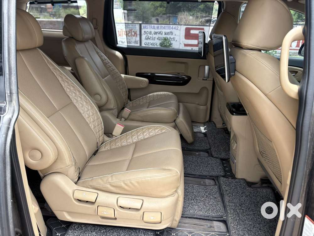 Kia Carnival Limousine Plus 7 Str, 2023, Diesel