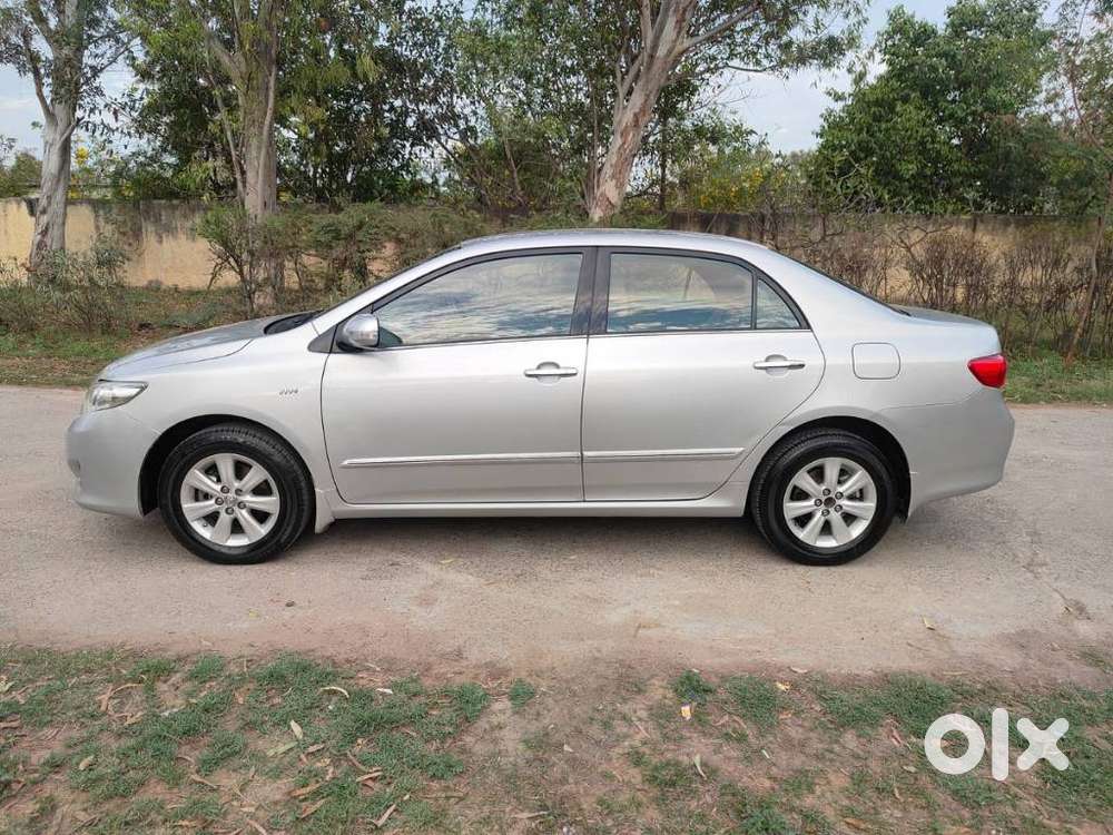 Toyota Corolla Altis