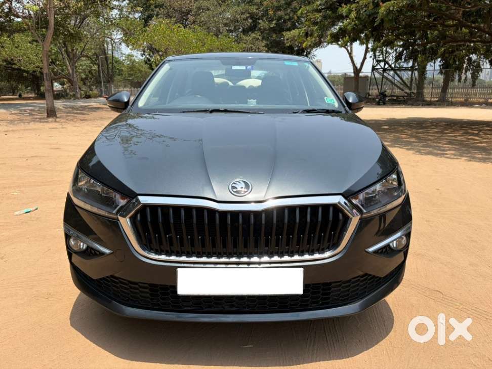 Skoda Slavia Ambition 1.0l Tsi At, 2023, Petrol