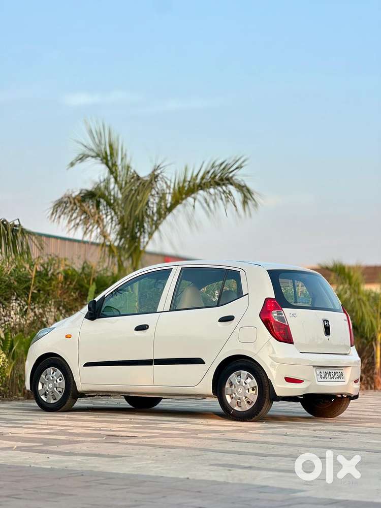 Hyundai I10 1.1 Magna(o), 2016, Cng & Hybrids