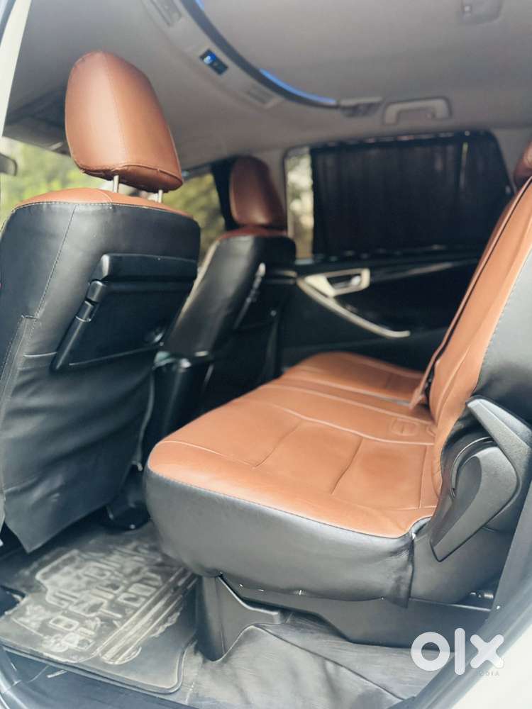 Toyota Innova Crysta 2.4 V 8 Str, 2019, Diesel