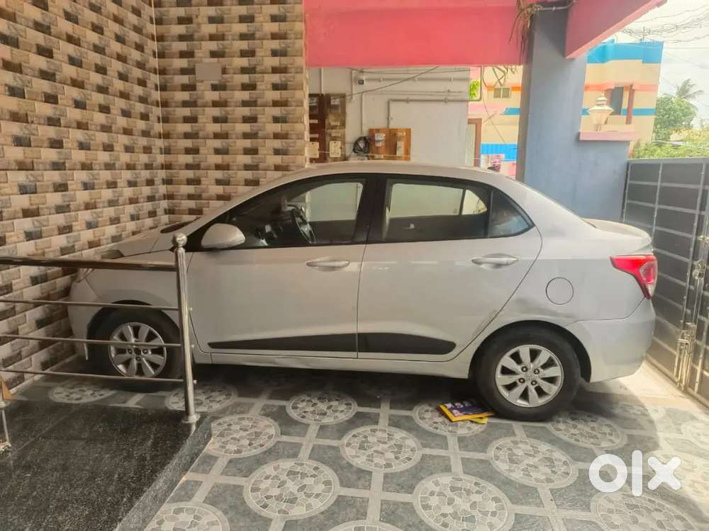 Hyundai Xcent 2015 Diesel Well Maintained