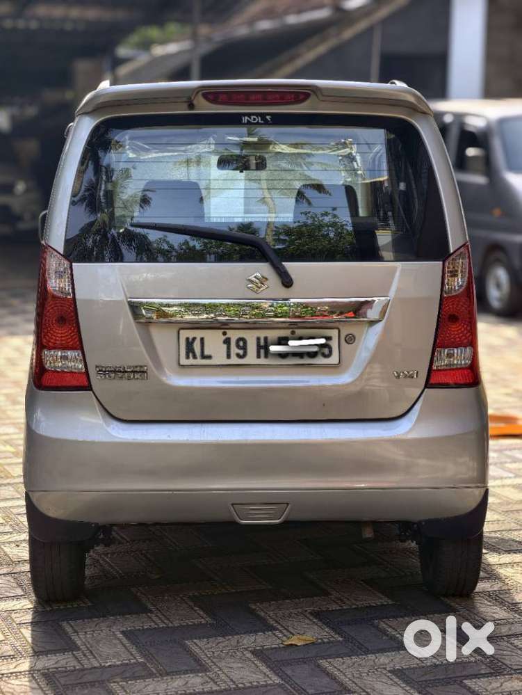 Maruti Suzuki Wagon R Vxi Optional, 2017, Petrol