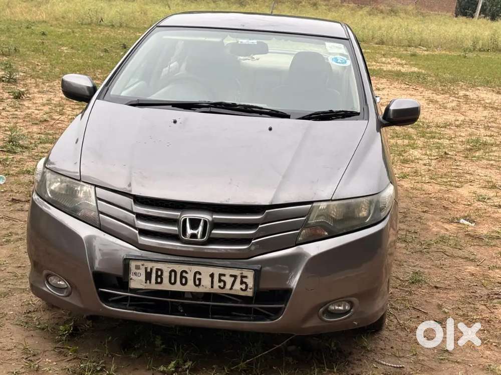 Honda City Hybrid Ehev 2011