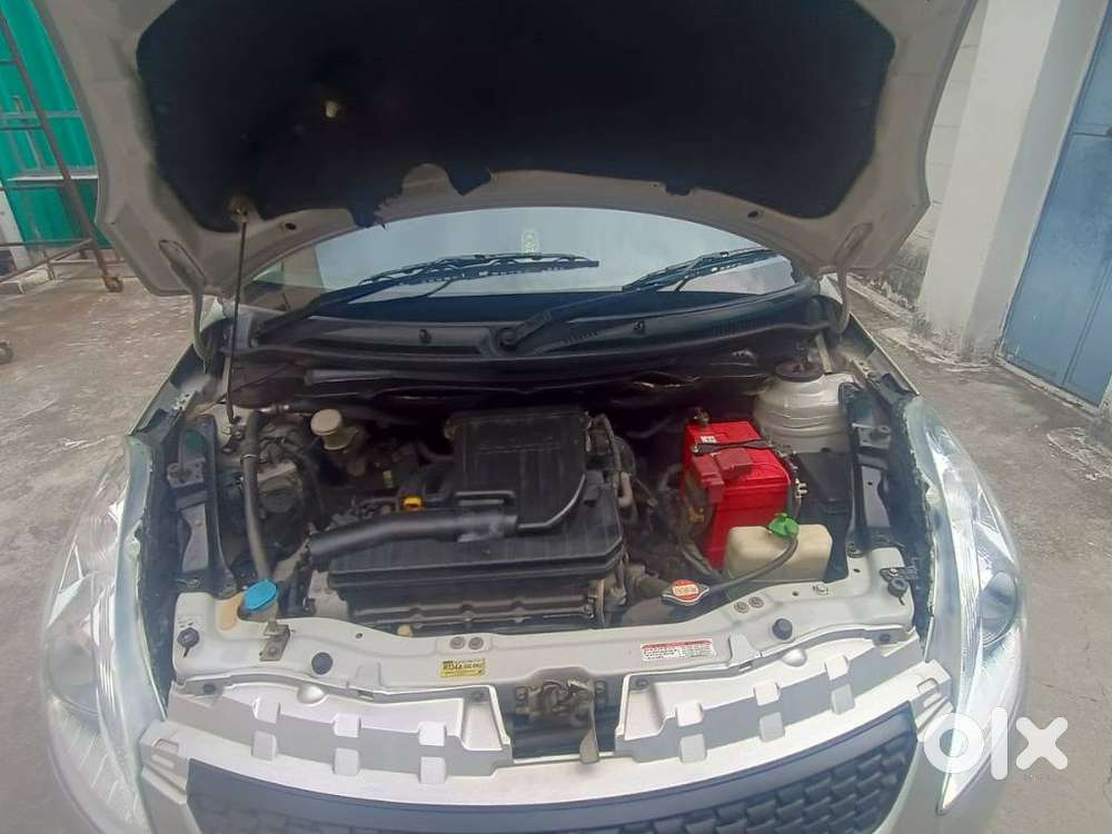 Maruti Suzuki Swift Zxi, 2013, Petrol