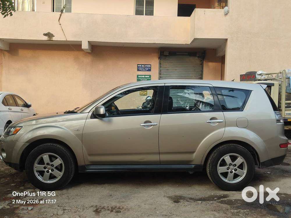 Mitsubishi Outlander, 2009, Petrol