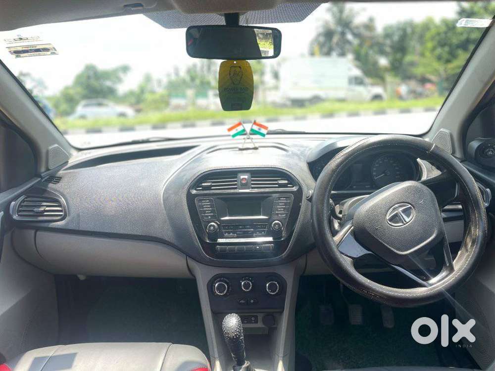 Tata Tiago 1.2 Revotron Xt, 2018, Petrol