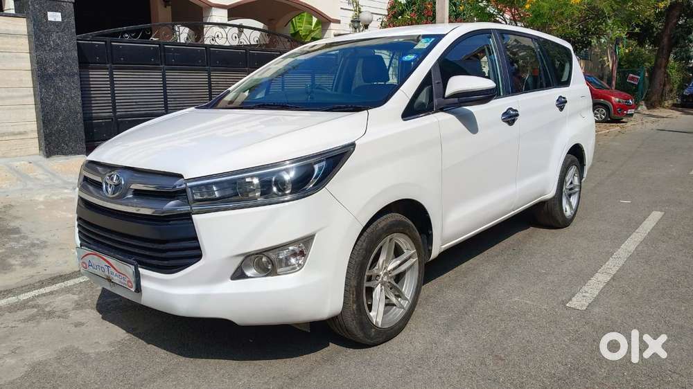 Toyota Innova Crysta 2.4 V, 2017, Diesel