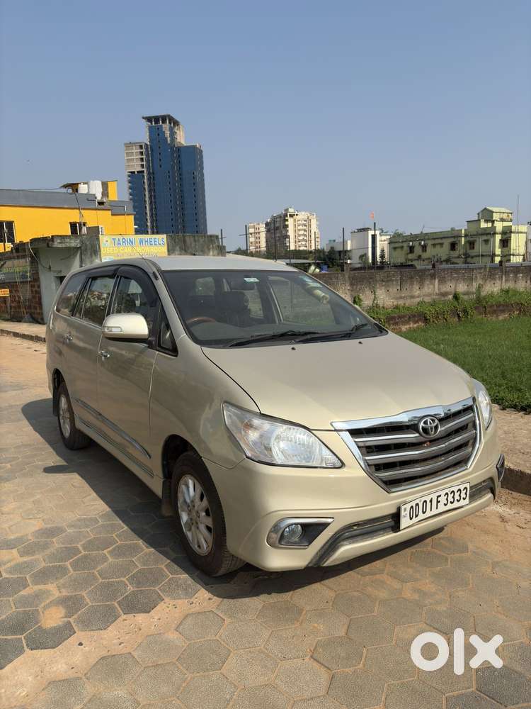 Toyota Innova 2.5 Vx 8 Str, 2015, Diesel