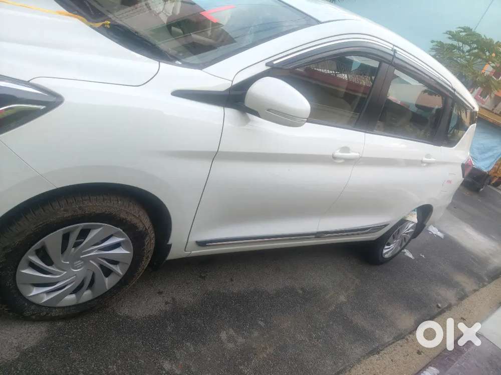 Unused Maruti Ertiga Vxi (p)2026 Only 1095 Km Drivenshowroom Condition