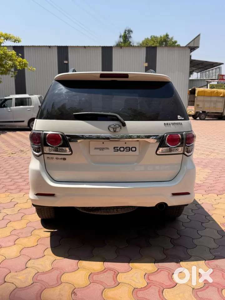 Toyota Fortuner, 2015, Diesel