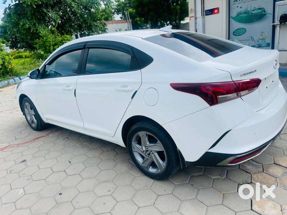 Hyundai Verna 2022