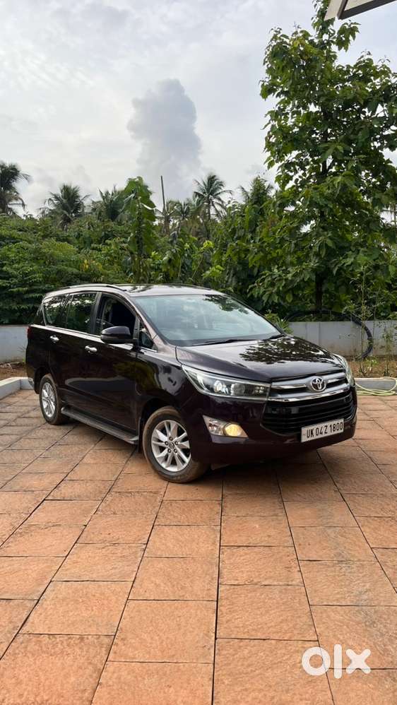 Toyota Innova Crysta 2018